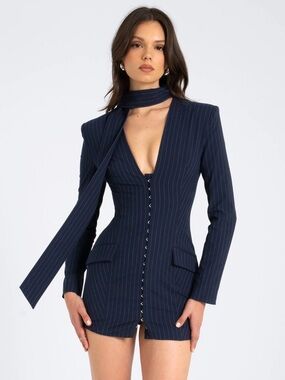 NWT Miss Circle Tahlia Deep V Pinstripes Navy Blue Blazer Dress Small
